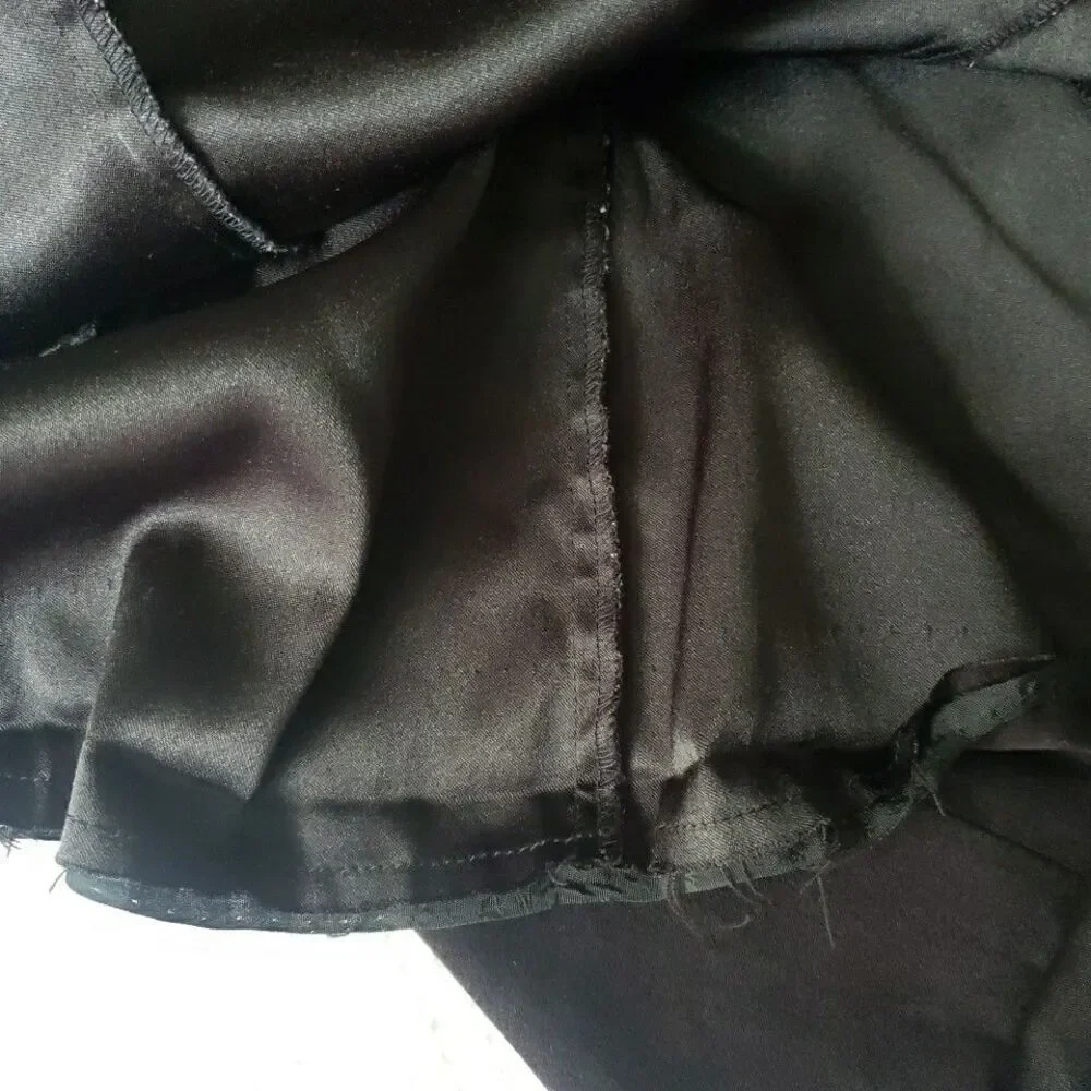 Christopher & Banks Women’s Size 8 A Line Skirt Black Velour Whimsy Goth *FLAW